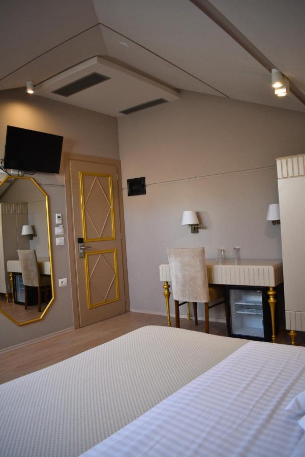Hotel Rezidenca Desaret Berat Bagian luar foto