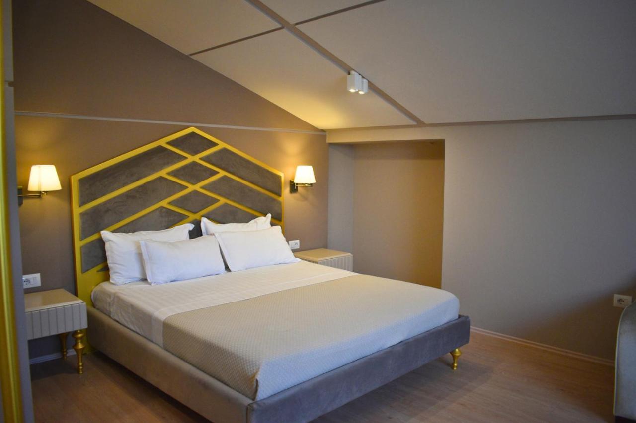 Hotel Rezidenca Desaret Berat Bagian luar foto