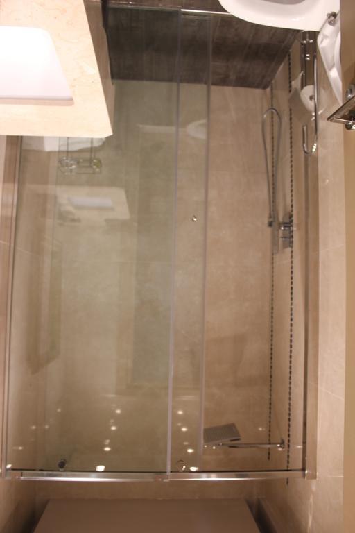Hotel Rezidenca Desaret Berat Ruang foto